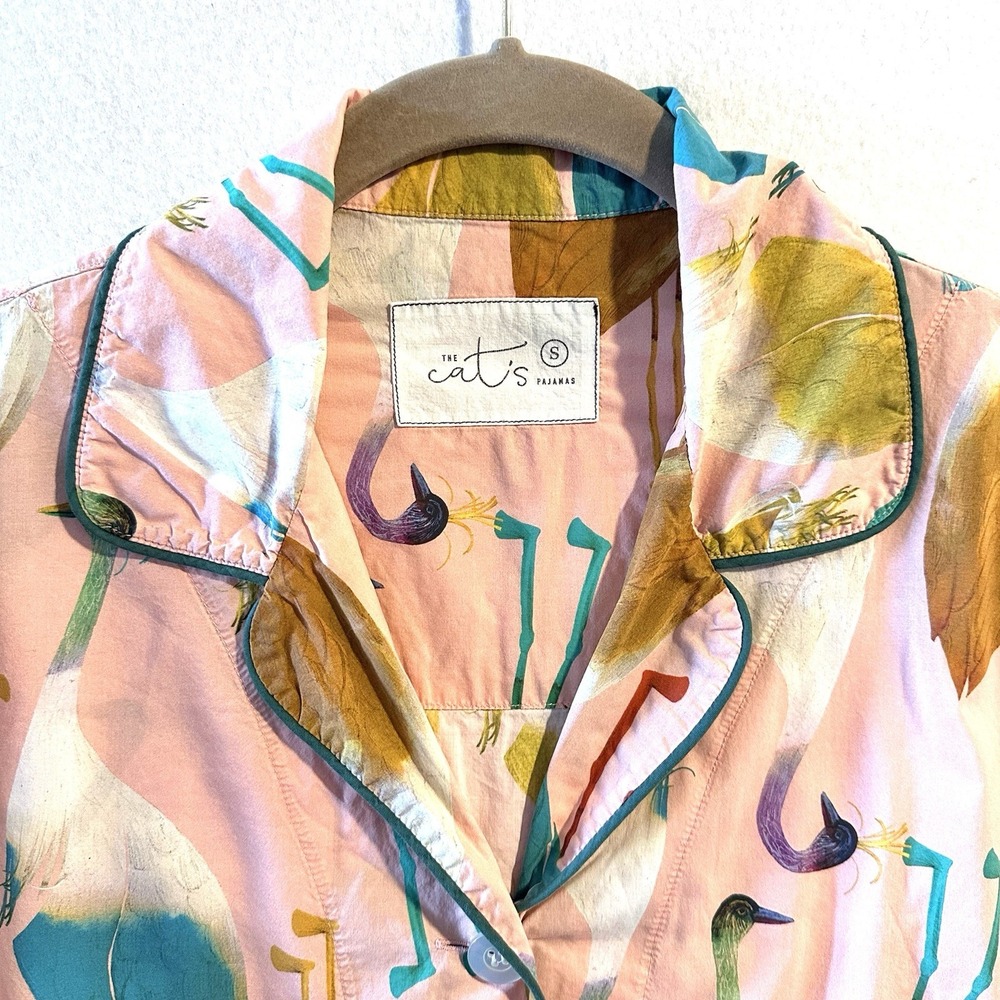 The Cat's‎ Pajamas S Small Galapagos Peacock Bird Top Button - Picture 2 of 8